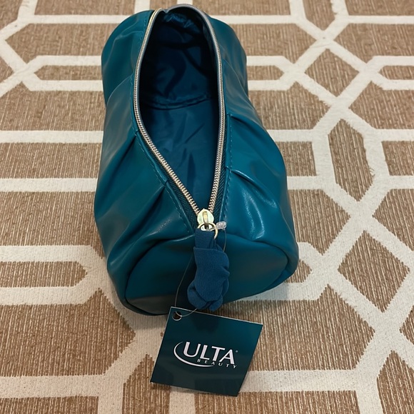 Ulta lot makeup - Picture 6 of 6